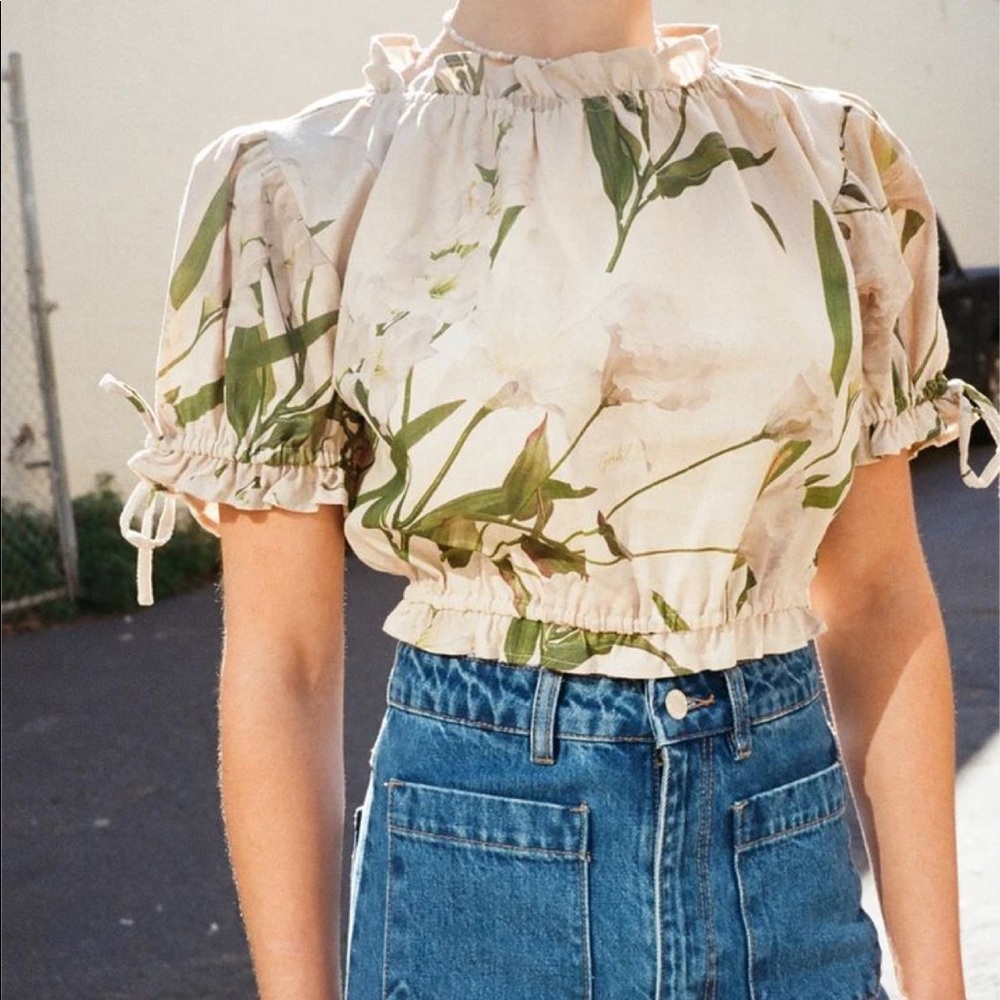 Lisa Says Gah Floral Romi Top